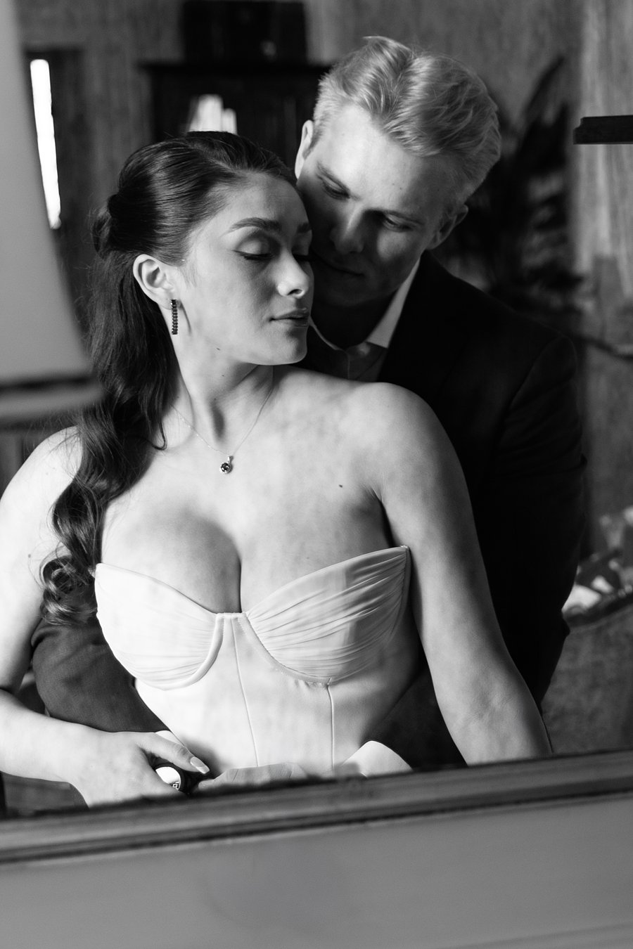 Elegant luxury elopement portrait of Natalia and Caleb at The Mason